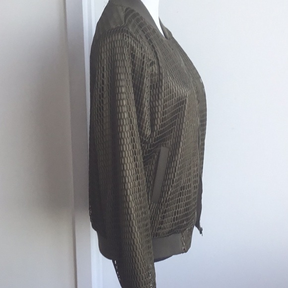 Jacket - Picture 3 of 5